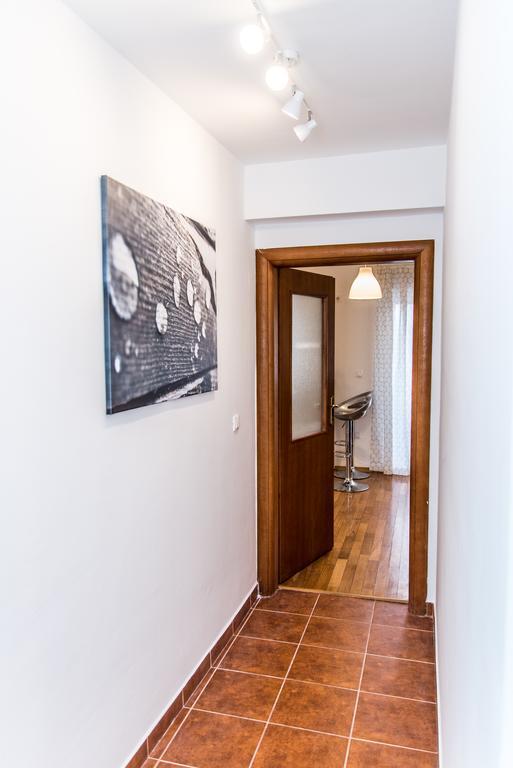 Apartment Roko Осиек Экстерьер фото