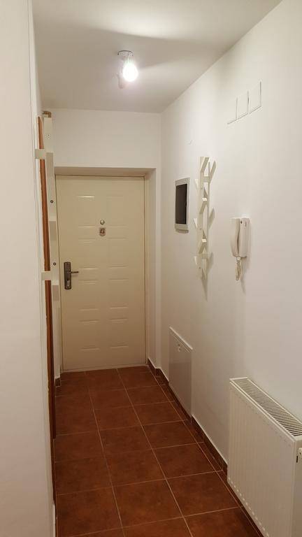 Apartment Roko Осиек Экстерьер фото
